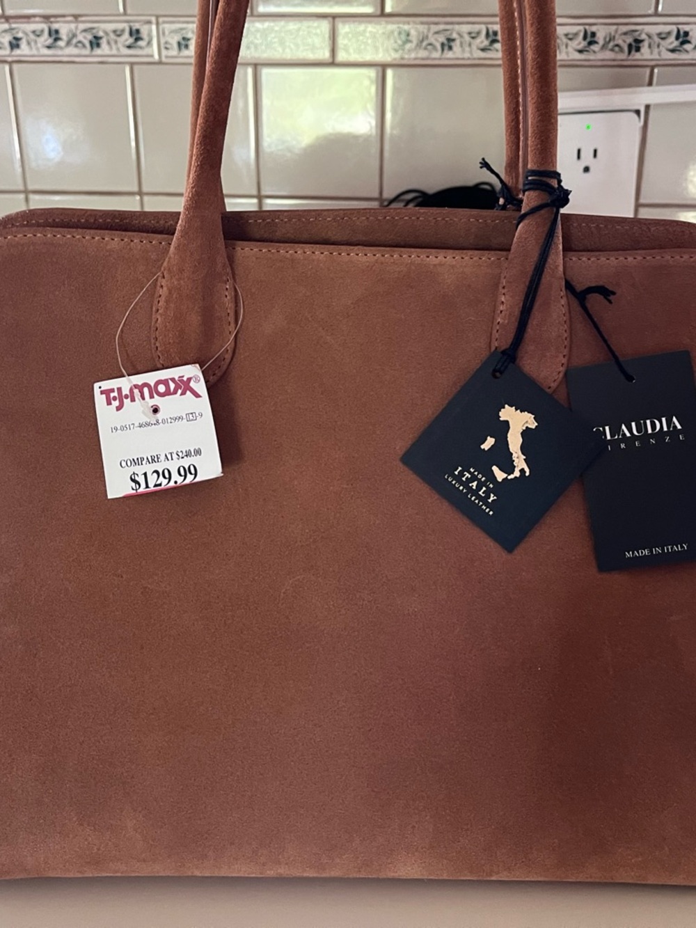 Claudia Firenze Suede Tote in Chestnut Brown (brand new)